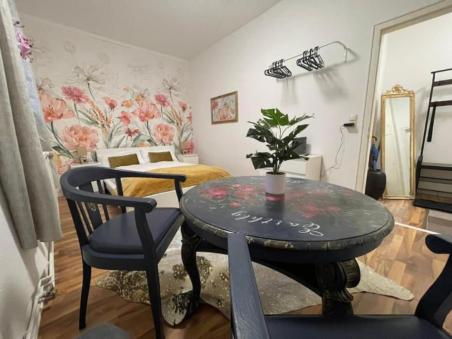 Royal Im Tilly Boardinghouse * Hannoversch Münden
